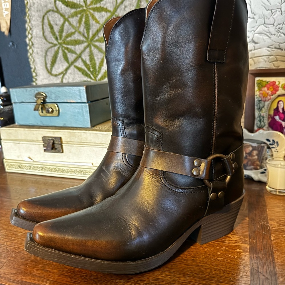 Dingo Brown Ride A Way Western Leather Boots